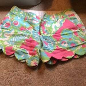 Lilly Pulitzer buttercup shorts